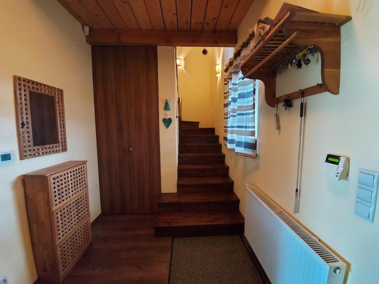 Holiday home Cervena Veza *